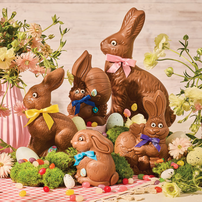 Bunny with Egg