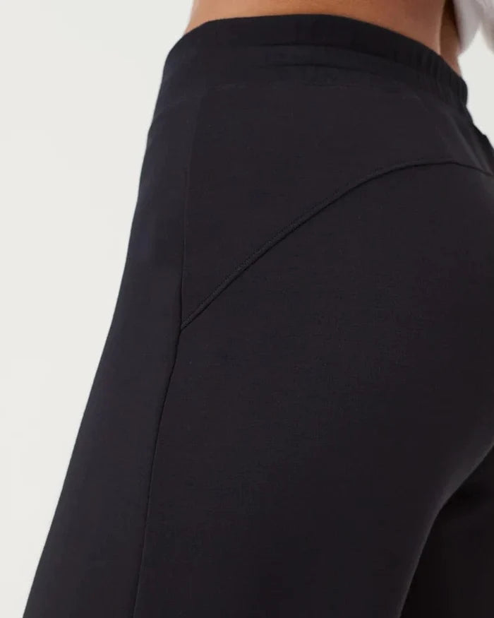 Spanx AirEssentials Wide Leg Pant - Taryn x Philip Boutique