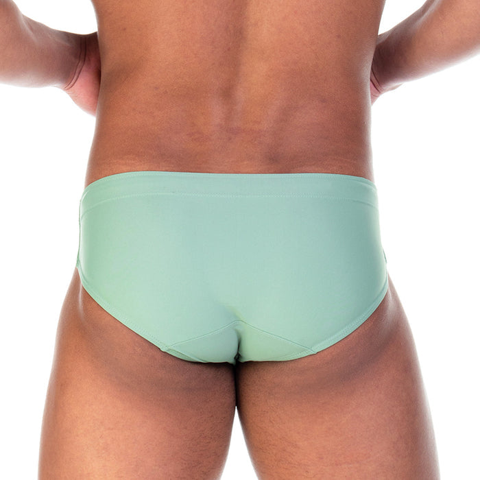 Traditional Green Swim Brief vista frontal de Gigo Underwear